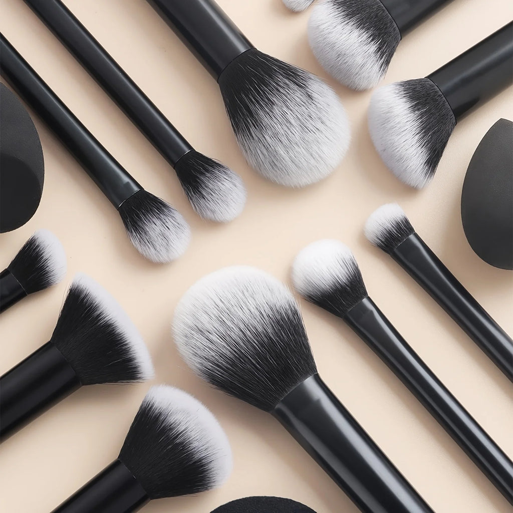 Kit de Pinceaux Maquillage Professionnel 12 pièces.